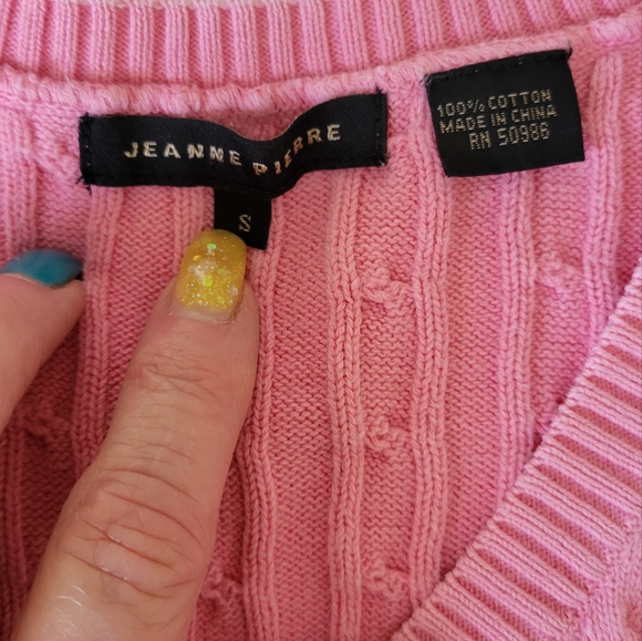 Vineyard Vines size 4 linen & cotton shorts. Embroidered like new + FREE top! - Picture 10 of 13